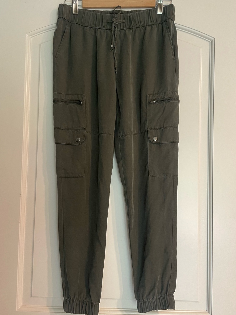 Banana Republic Women’s Olive Cargo Jogger Tencel Pants - Elastic Waist & Ankle